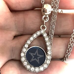 Silver Star Pendant Necklace